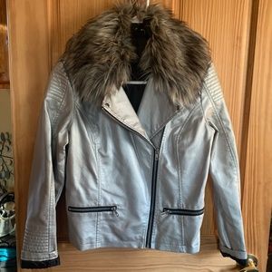 Silver jacket with fur collar